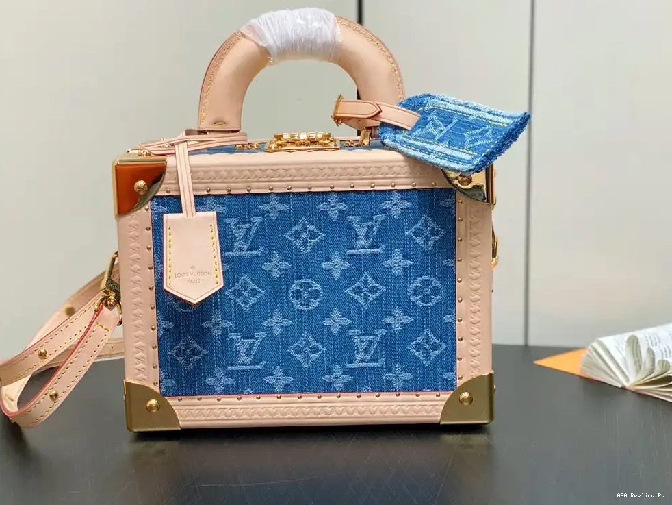 AAA Replica Ru Petite VUITTON bag-22.5*17.5*11CM Valise LOUIS 0608